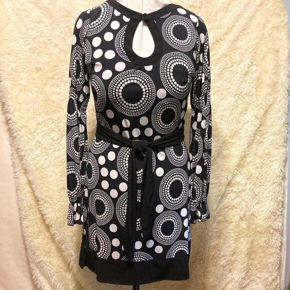 VTG Bisou Bisou TUNIC Black and White color block Groovy! - Picture 1 of 8